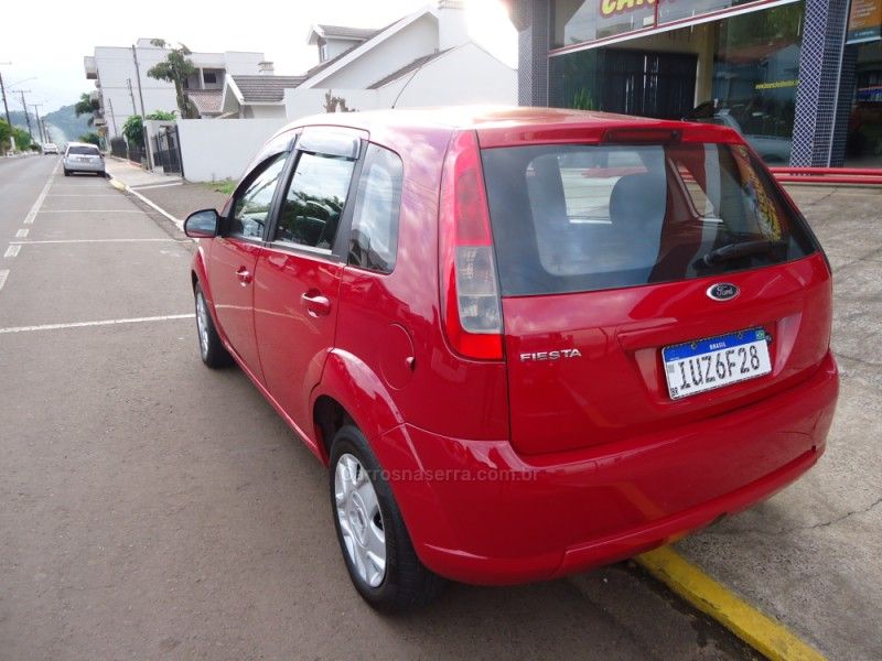 FORD FIESTA 1.0 MPI HATCH 8V 2014/2014 BOURSCHEID CARROS E MOTOS SANTA CLARA DO SUL / Carros no Vale FORD FIESTA 1.0 MPI HATCH 8V 2014/2014 BOURSCHEID CARROS E MOTOS SANTA CLARA DO SUL / Carros no Vale