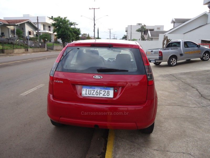 FORD FIESTA 1.0 MPI HATCH 8V 2014/2014 BOURSCHEID CARROS E MOTOS SANTA CLARA DO SUL / Carros no Vale FORD FIESTA 1.0 MPI HATCH 8V 2014/2014 BOURSCHEID CARROS E MOTOS SANTA CLARA DO SUL / Carros no Vale