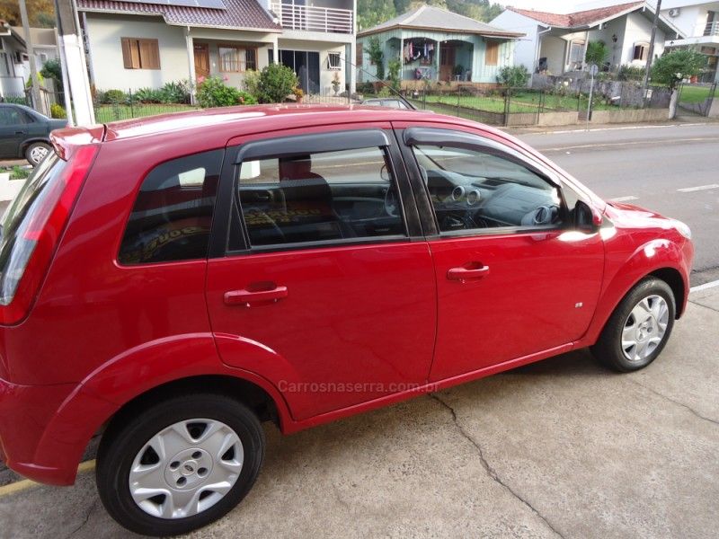 FORD FIESTA 1.0 MPI HATCH 8V 2014/2014 BOURSCHEID CARROS E MOTOS SANTA CLARA DO SUL / Carros no Vale FORD FIESTA 1.0 MPI HATCH 8V 2014/2014 BOURSCHEID CARROS E MOTOS SANTA CLARA DO SUL / Carros no Vale