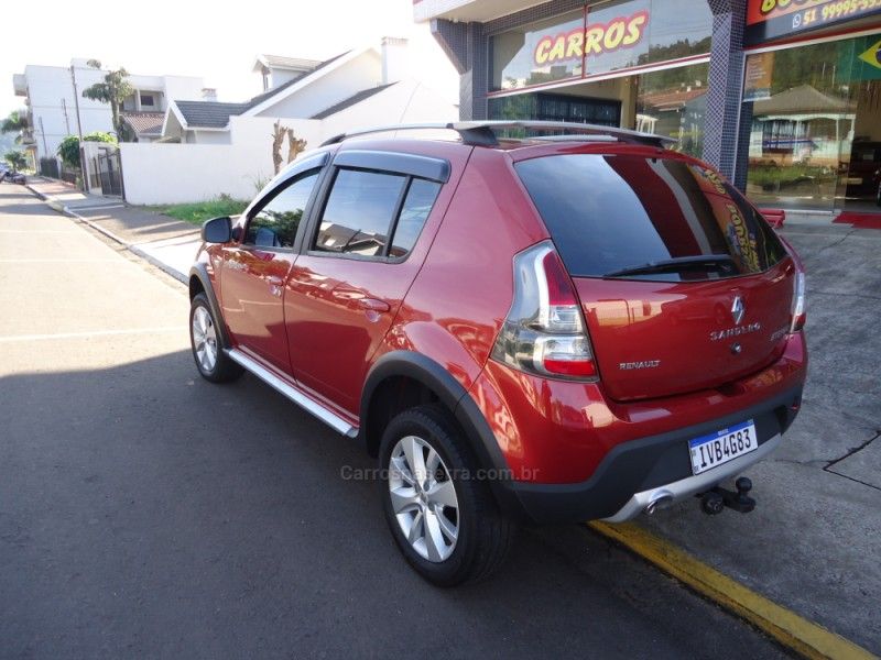 RENAULT SANDERO 1.6 STEPWAY 16V DYNAMIQUE 2014/2014 BOURSCHEID CARROS E MOTOS SANTA CLARA DO SUL / Carros no Vale RENAULT SANDERO 1.6 STEPWAY 16V DYNAMIQUE 2014/2014 BOURSCHEID CARROS E MOTOS SANTA CLARA DO SUL / Carros no Vale