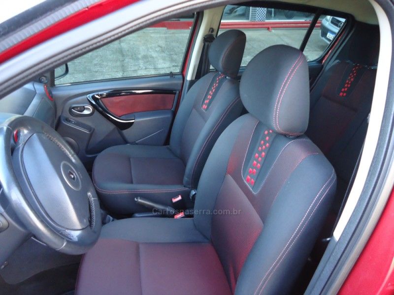 RENAULT SANDERO 1.6 STEPWAY 16V DYNAMIQUE 2014/2014 BOURSCHEID CARROS E MOTOS SANTA CLARA DO SUL / Carros no Vale RENAULT SANDERO 1.6 STEPWAY 16V DYNAMIQUE 2014/2014 BOURSCHEID CARROS E MOTOS SANTA CLARA DO SUL / Carros no Vale