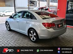 CHEVROLET CRUZE 1.8 LT 16V 2011/2012 V10 VEÍCULOS CAXIAS DO SUL / Carros no Vale