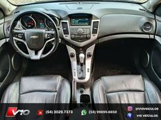 CHEVROLET CRUZE 1.8 LT 16V 2011/2012 V10 VEÍCULOS CAXIAS DO SUL / Carros no Vale