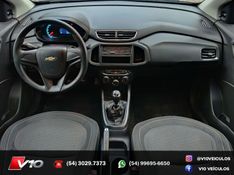 CHEVROLET ONIX 1.4 MPFI LT 8V 2013/2014 V10 VEÍCULOS CAXIAS DO SUL / Carros no Vale