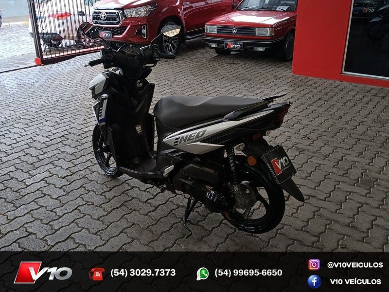 YAMAHA NEO 125 UBS 2020/2021 V10 VEÍCULOS CAXIAS DO SUL / Carros no Vale