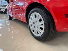 FORD FIESTA 1.5 S HATCH 16V 2015/2016 LUIGGI AUTOMÓVEIS CARLOS BARBOSA / Carros no Vale