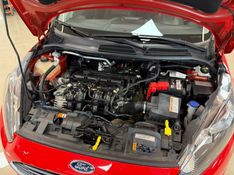 FORD FIESTA 1.5 S HATCH 16V 2015/2016 LUIGGI AUTOMÓVEIS CARLOS BARBOSA / Carros no Vale