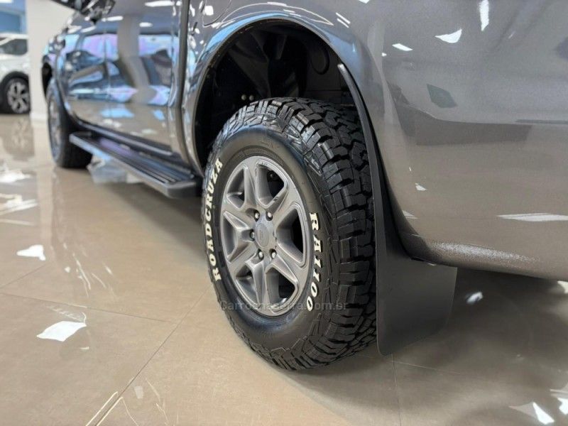 FORD RANGER 2.2 XLS 4X4 CD 16V 2017/2018 LUIGGI AUTOMÓVEIS CARLOS BARBOSA / Carros no Vale FORD RANGER 2.2 XLS 4X4 CD 16V 2017/2018 LUIGGI AUTOMÓVEIS CARLOS BARBOSA / Carros no Vale