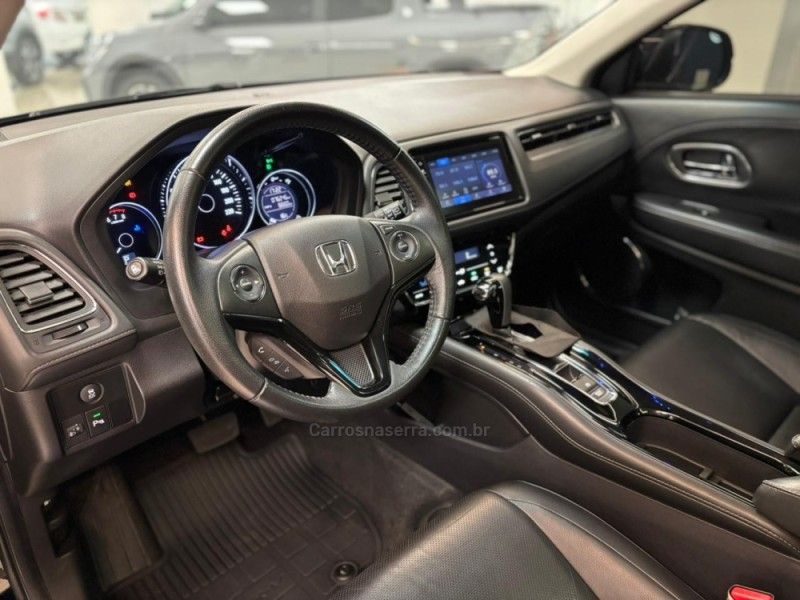 HONDA HR-V 1.5 16V TOURING TURBO 2021/2021 LUIGGI AUTOMÓVEIS CARLOS BARBOSA / Carros no Vale HONDA HR-V 1.5 16V TOURING TURBO 2021/2021 LUIGGI AUTOMÓVEIS CARLOS BARBOSA / Carros no Vale