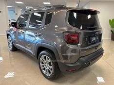 JEEP RENEGADE 1.3 LONGITUDE T270 16V TURBO 2024/2025 LUIGGI AUTOMÓVEIS CARLOS BARBOSA / Carros no Vale