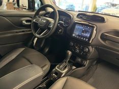 JEEP RENEGADE 1.3 LONGITUDE T270 16V TURBO 2024/2025 LUIGGI AUTOMÓVEIS CARLOS BARBOSA / Carros no Vale