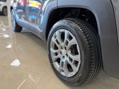 JEEP RENEGADE 1.3 LONGITUDE T270 16V TURBO 2024/2025 LUIGGI AUTOMÓVEIS CARLOS BARBOSA / Carros no Vale