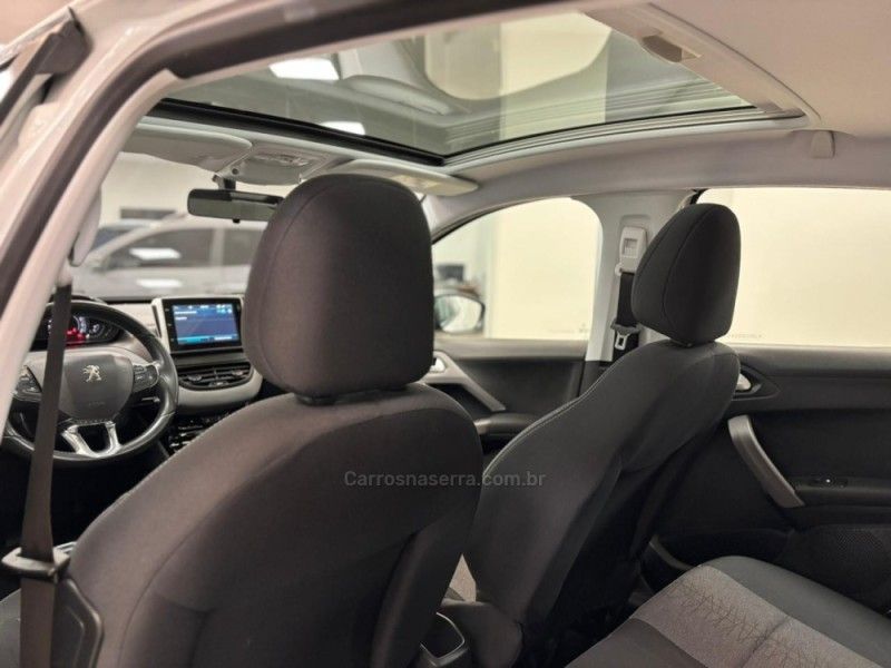PEUGEOT 208 1.6 ALLURE 16V 2017/2018 LUIGGI AUTOMÓVEIS CARLOS BARBOSA / Carros no Vale PEUGEOT 208 1.6 ALLURE 16V 2017/2018 LUIGGI AUTOMÓVEIS CARLOS BARBOSA / Carros no Vale