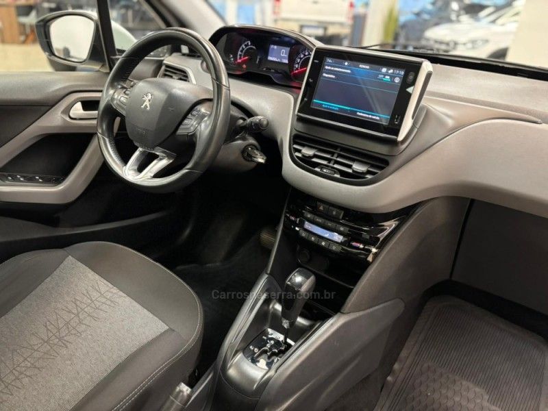 PEUGEOT 208 1.6 ALLURE 16V 2017/2018 LUIGGI AUTOMÓVEIS CARLOS BARBOSA / Carros no Vale PEUGEOT 208 1.6 ALLURE 16V 2017/2018 LUIGGI AUTOMÓVEIS CARLOS BARBOSA / Carros no Vale