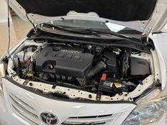 TOYOTA COROLLA 2.0 XEI 16V 2013/2014 LUIGGI AUTOMÓVEIS CARLOS BARBOSA / Carros no Vale