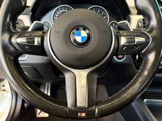 BMW 320I 2.0 M SPORT 16V TURBO ACTIVEFLEX 2017/2017 AUTOGRIF MOTORS CAMPO BOM / Carros no Vale