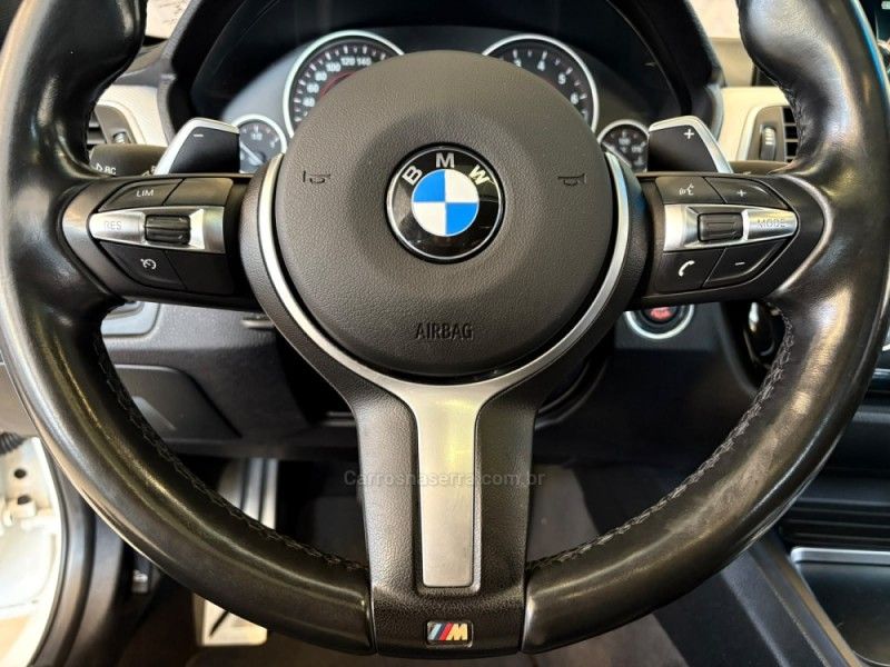 BMW 320I 2.0 M SPORT 16V TURBO ACTIVEFLEX 2017/2017 AUTOGRIF MOTORS CAMPO BOM / Carros no Vale BMW 320I 2.0 M SPORT 16V TURBO ACTIVEFLEX 2017/2017 AUTOGRIF MOTORS CAMPO BOM / Carros no Vale