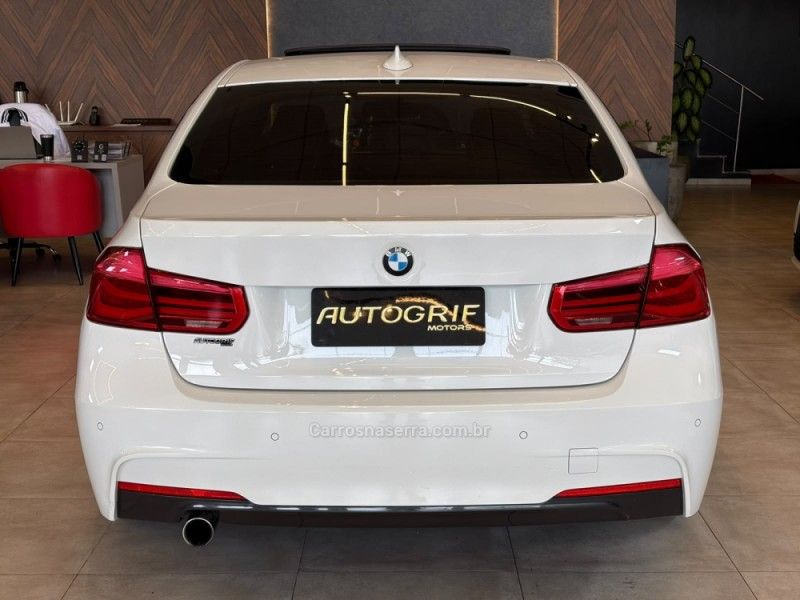BMW 320I 2.0 M SPORT 16V TURBO ACTIVEFLEX 2017/2017 AUTOGRIF MOTORS CAMPO BOM / Carros no Vale BMW 320I 2.0 M SPORT 16V TURBO ACTIVEFLEX 2017/2017 AUTOGRIF MOTORS CAMPO BOM / Carros no Vale