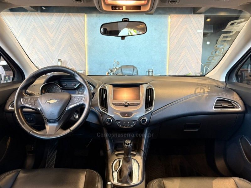 CHEVROLET CRUZE 1.4 TURBO LT 16V 2019/2019 AUTOGRIF MOTORS CAMPO BOM / Carros no Vale CHEVROLET CRUZE 1.4 TURBO LT 16V 2019/2019 AUTOGRIF MOTORS CAMPO BOM / Carros no Vale