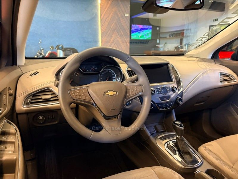 CHEVROLET CRUZE 1.4 TURBO LTZ 16V 2019/2019 AUTOGRIF MOTORS CAMPO BOM / Carros no Vale CHEVROLET CRUZE 1.4 TURBO LTZ 16V 2019/2019 AUTOGRIF MOTORS CAMPO BOM / Carros no Vale