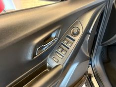 CHEVROLET TRACKER 1.4 16V PREMIER TURBO 2018/2018 AUTOGRIF MOTORS CAMPO BOM / Carros no Vale