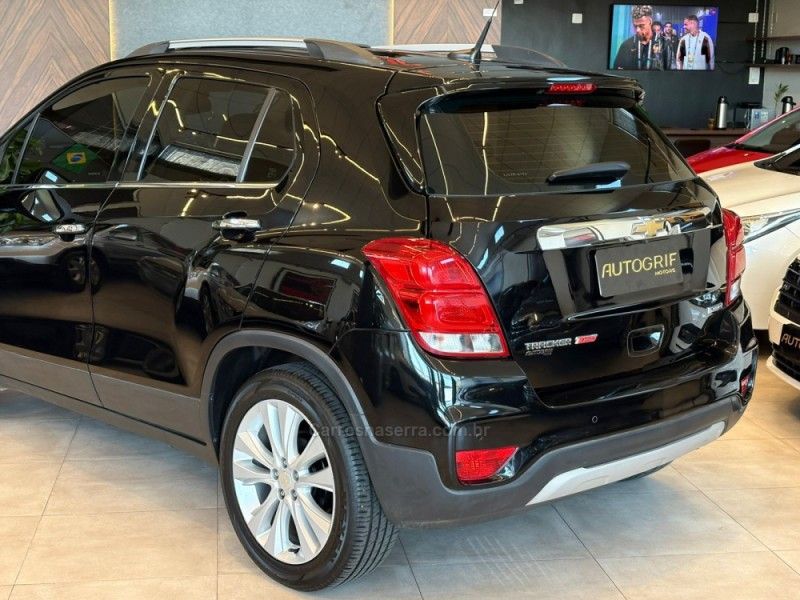 CHEVROLET TRACKER 1.4 16V PREMIER TURBO 2018/2018 AUTOGRIF MOTORS CAMPO BOM / Carros no Vale