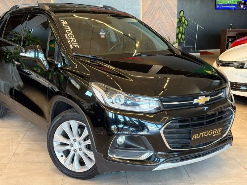 CHEVROLET TRACKER 1.4 16V PREMIER TURBO 2018/2018 AUTOGRIF MOTORS CAMPO BOM / Carros no Vale