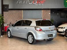 CHEVROLET VECTRA 2.0 SFI GT-X HATCH 8V 2009/2009 AUTOGRIF MOTORS CAMPO BOM / Carros no Vale