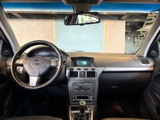 CHEVROLET VECTRA 2.0 SFI GT-X HATCH 8V 2009/2009 AUTOGRIF MOTORS CAMPO BOM / Carros no Vale