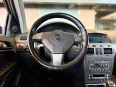 CHEVROLET VECTRA 2.0 SFI GT-X HATCH 8V 2009/2009 AUTOGRIF MOTORS CAMPO BOM / Carros no Vale