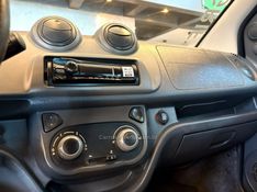 FIAT UNO 1.0 EVO VIVACE 8V 2014/2014 AUTOGRIF MOTORS CAMPO BOM / Carros no Vale