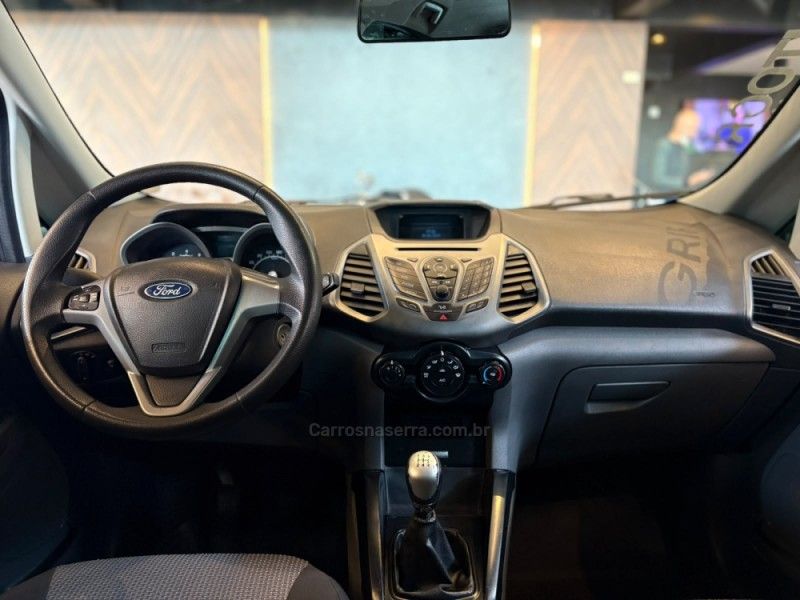 FORD ECOSPORT 1.6 SE 16V 2013/2013 AUTOGRIF MOTORS CAMPO BOM / Carros no Vale