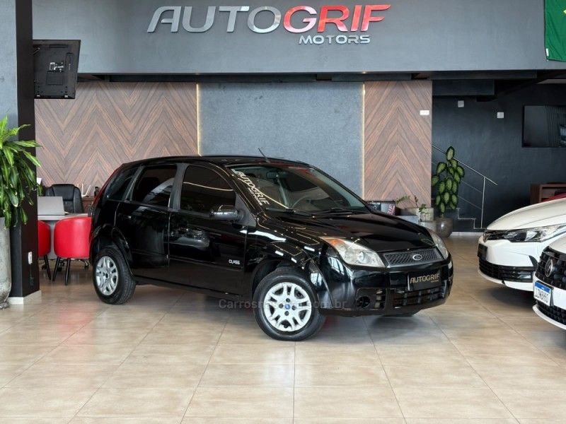 FORD FIESTA 1.6 MPI CLASS HATCH 8V 2009/2009 AUTOGRIF MOTORS CAMPO BOM / Carros no Vale FORD FIESTA 1.6 MPI CLASS HATCH 8V 2009/2009 AUTOGRIF MOTORS CAMPO BOM / Carros no Vale