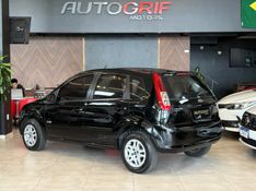 FORD FIESTA 1.6 MPI CLASS HATCH 8V 2009/2009 AUTOGRIF MOTORS CAMPO BOM / Carros no Vale
