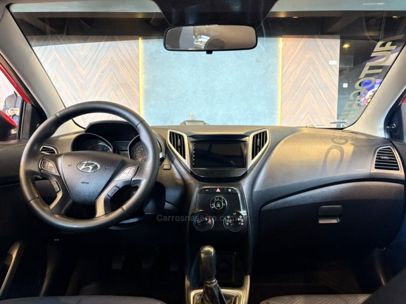 HYUNDAI HB20 1.6 COMFORT STYLE 16V 2013/2013 AUTOGRIF MOTORS CAMPO BOM / Carros no Vale HYUNDAI HB20 1.6 COMFORT STYLE 16V 2013/2013 AUTOGRIF MOTORS CAMPO BOM / Carros no Vale
