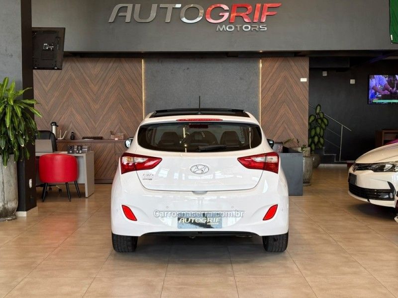 HYUNDAI I30 1.8 MPI 16V 2014/2015 AUTOGRIF MOTORS CAMPO BOM / Carros no Vale HYUNDAI I30 1.8 MPI 16V 2014/2015 AUTOGRIF MOTORS CAMPO BOM / Carros no Vale