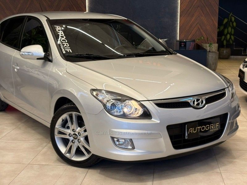 HYUNDAI I30 2.0 MPI 16V 2012/2012 AUTOGRIF MOTORS CAMPO BOM / Carros no Vale HYUNDAI I30 2.0 MPI 16V 2012/2012 AUTOGRIF MOTORS CAMPO BOM / Carros no Vale