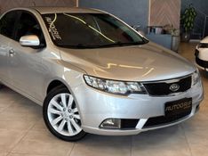 KIA CERATO 1.6 E.221 SEDAN 16V 2012/2012 AUTOGRIF MOTORS CAMPO BOM / Carros no Vale