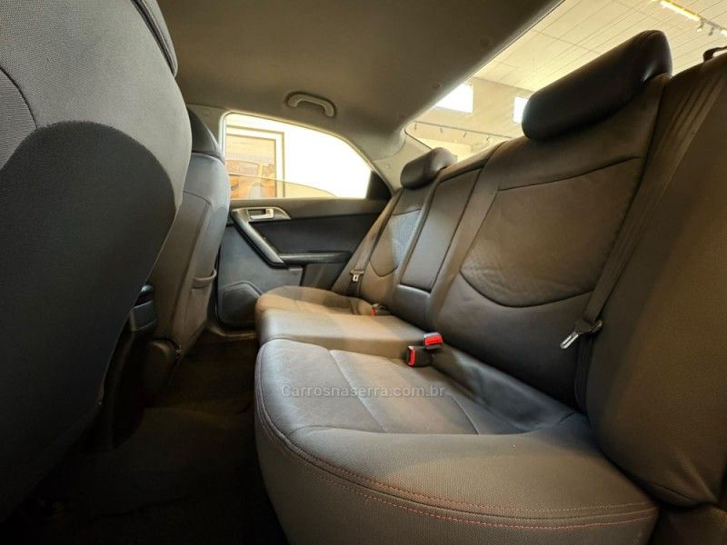 KIA CERATO 1.6 E.221 SEDAN 16V 2012/2012 AUTOGRIF MOTORS CAMPO BOM / Carros no Vale KIA CERATO 1.6 E.221 SEDAN 16V 2012/2012 AUTOGRIF MOTORS CAMPO BOM / Carros no Vale