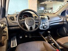 KIA CERATO 1.6 E.221 SEDAN 16V 2012/2012 AUTOGRIF MOTORS CAMPO BOM / Carros no Vale