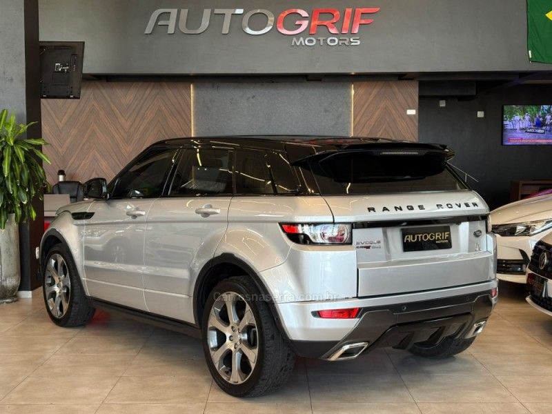 LAND ROVER RANGE ROVER EVOQUE 2.0 DYNAMIC TECH 4WD 16V 2014/2014 AUTOGRIF MOTORS CAMPO BOM / Carros no Vale LAND ROVER RANGE ROVER EVOQUE 2.0 DYNAMIC TECH 4WD 16V 2014/2014 AUTOGRIF MOTORS CAMPO BOM / Carros no Vale