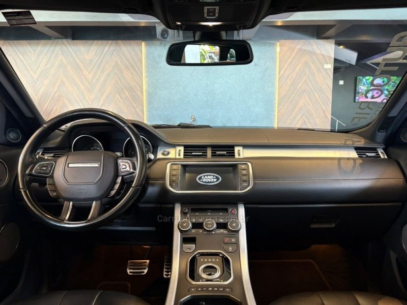 LAND ROVER RANGE ROVER EVOQUE 2.0 DYNAMIC TECH 4WD 16V 2014/2014 AUTOGRIF MOTORS CAMPO BOM / Carros no Vale LAND ROVER RANGE ROVER EVOQUE 2.0 DYNAMIC TECH 4WD 16V 2014/2014 AUTOGRIF MOTORS CAMPO BOM / Carros no Vale