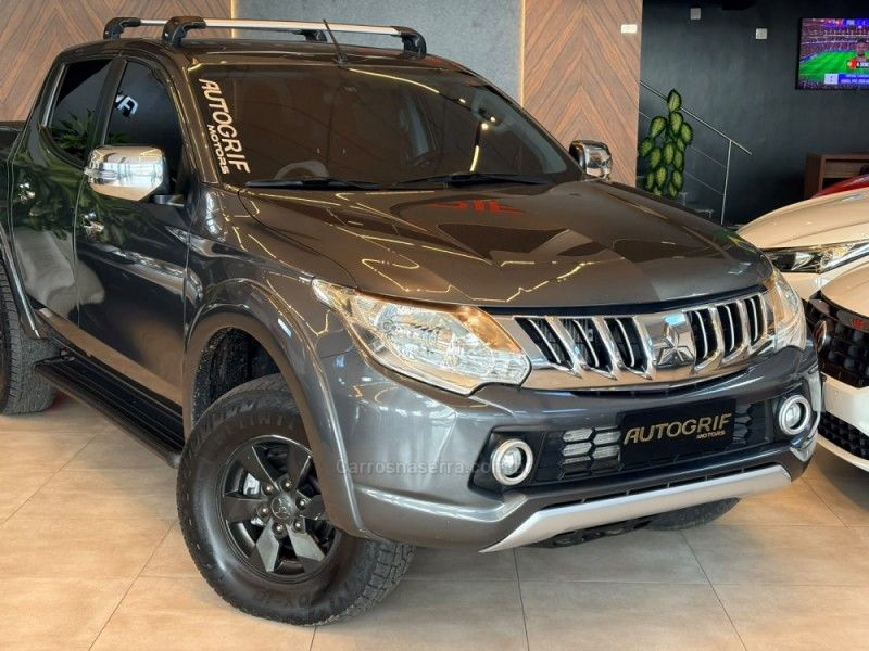 MITSUBISHI L200 TRITON 2.4 16V TURBO SPORT HPE CD 4X4 2018/2018 AUTOGRIF MOTORS CAMPO BOM / Carros no Vale