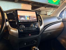 MITSUBISHI L200 TRITON 2.4 16V TURBO SPORT HPE CD 4X4 2018/2018 AUTOGRIF MOTORS CAMPO BOM / Carros no Vale