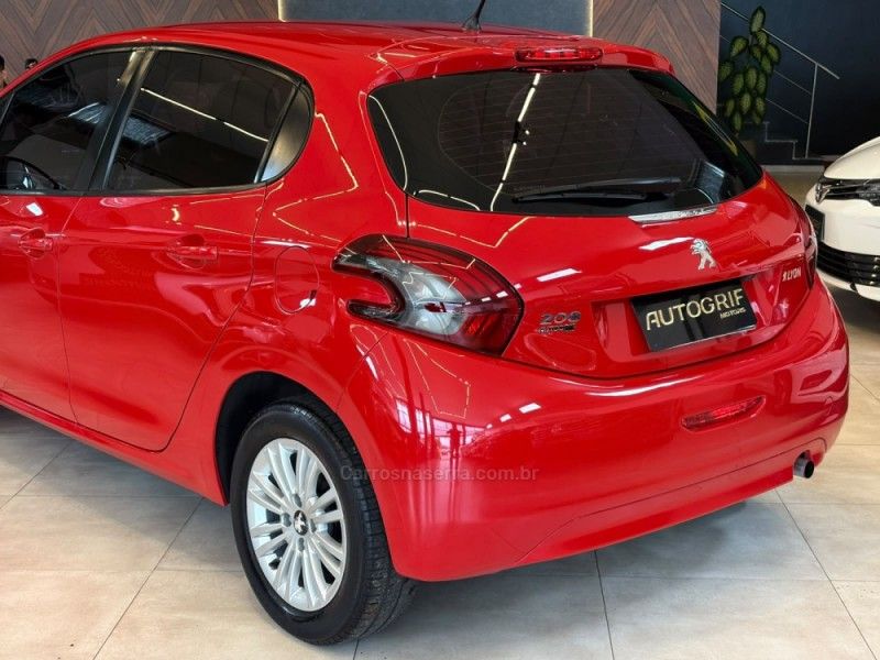 PEUGEOT 208 1.2 ACTIVE 12V 2020/2020 AUTOGRIF MOTORS CAMPO BOM / Carros no Vale PEUGEOT 208 1.2 ACTIVE 12V 2020/2020 AUTOGRIF MOTORS CAMPO BOM / Carros no Vale