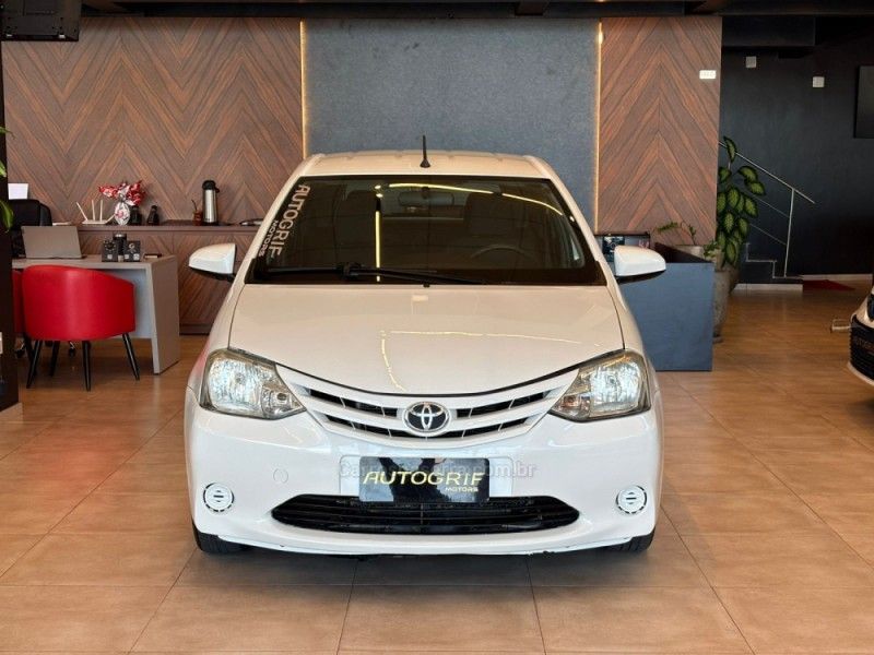TOYOTA ETIOS 1.3 X 16V 2015/2015 AUTOGRIF MOTORS CAMPO BOM / Carros no Vale TOYOTA ETIOS 1.3 X 16V 2015/2015 AUTOGRIF MOTORS CAMPO BOM / Carros no Vale