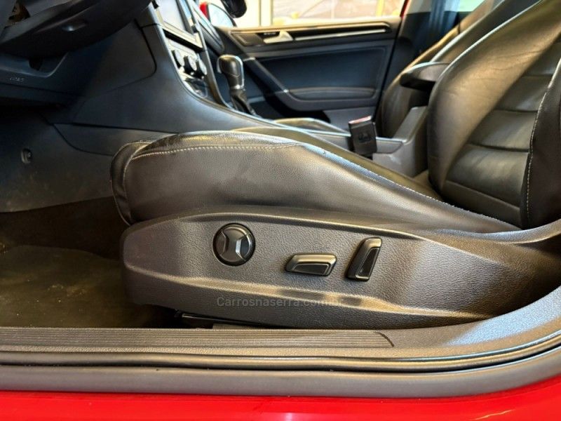 VOLKSWAGEN GOLF 1.4 TSI HIGHLINE 16V 2013/2014 AUTOGRIF MOTORS CAMPO BOM / Carros no Vale