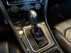 VOLKSWAGEN GOLF 1.4 TSI HIGHLINE 16V 2013/2014 AUTOGRIF MOTORS CAMPO BOM / Carros no Vale