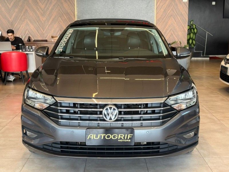 VOLKSWAGEN JETTA 1.4 16V TSI COMFORTLINE TIPTRONIC 2020/2020 AUTOGRIF MOTORS CAMPO BOM / Carros no Vale VOLKSWAGEN JETTA 1.4 16V TSI COMFORTLINE TIPTRONIC 2020/2020 AUTOGRIF MOTORS CAMPO BOM / Carros no Vale