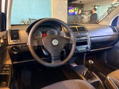 VOLKSWAGEN POLO SEDAN 1.6 MI COMFORTLINE 8V 2010/2010 AUTOGRIF MOTORS CAMPO BOM / Carros no Vale